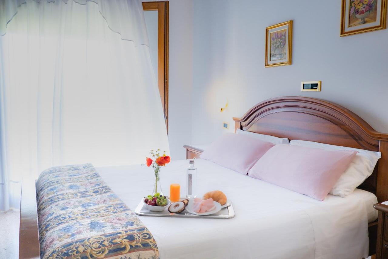 Hotel Da Gigi Santo Stino di Livenza Exteriör bild
