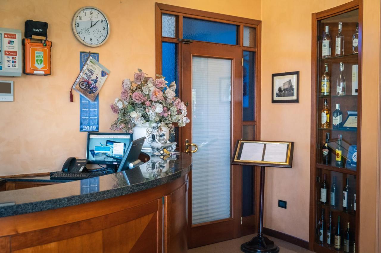 Hotel Da Gigi Santo Stino di Livenza Exteriör bild